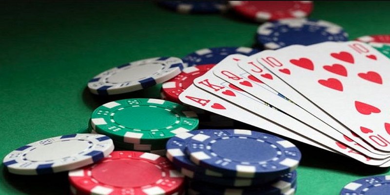 Cheat Engine là một công cụ nổi tiếng trong việc cheat